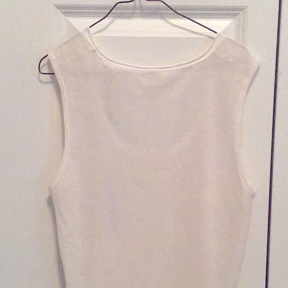 Elie Tahari 🌸 Wool Cashmere Polyester blend sweater tank - Picture 7 of 9